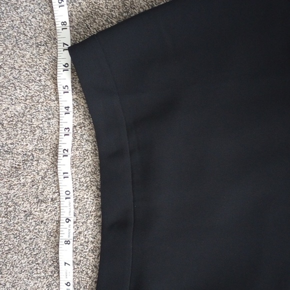 Talbots Womens Skirt Sz 16P Black Flippy Office Career Suit Work Church Winter - Picture 7 of 8